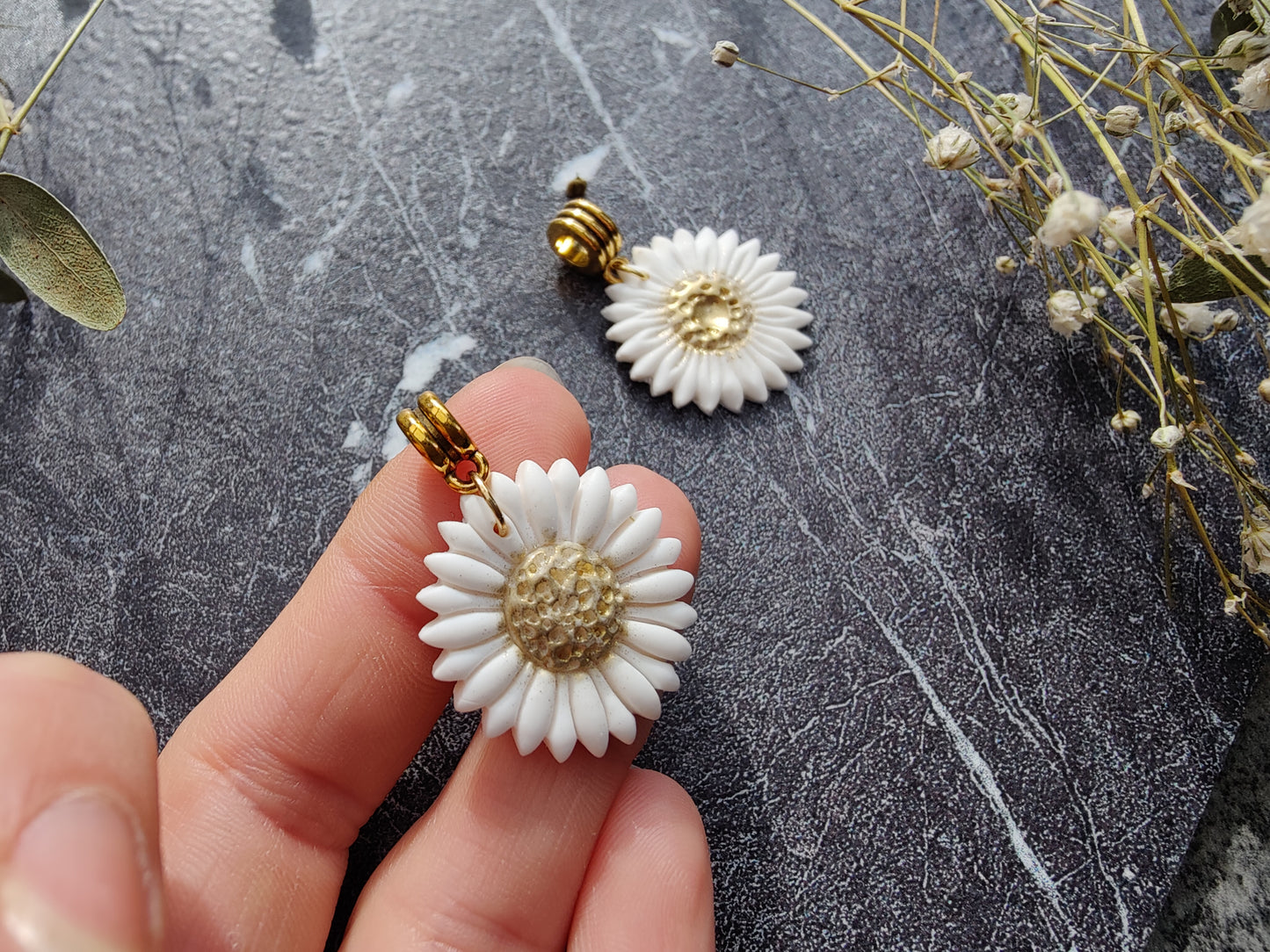 Blume Lana Kettenanhänger