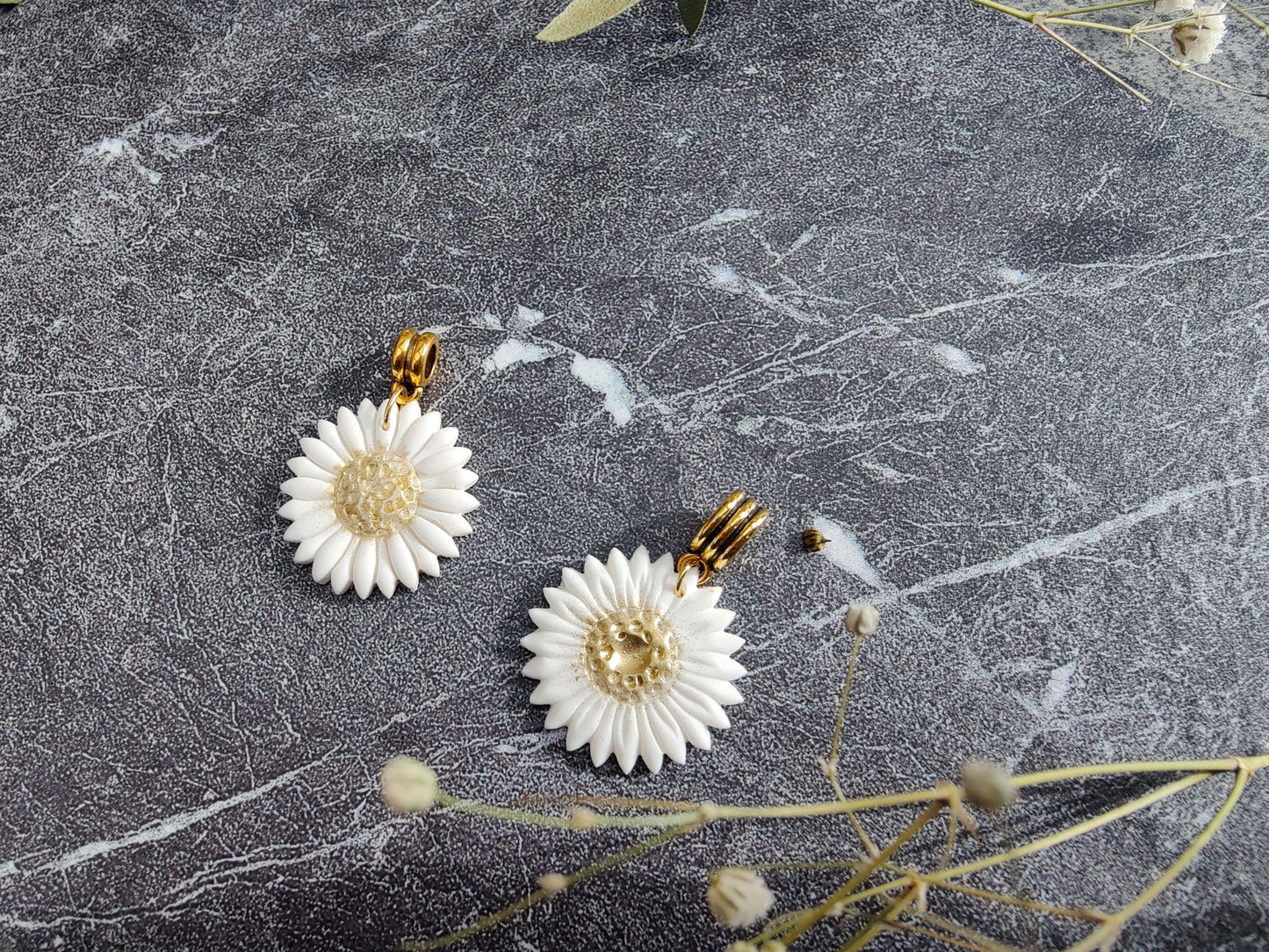 Blume Lana Kettenanhänger