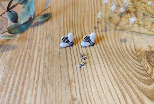 Bienenliebe – Ohrringe aus Polymer Clay mit Bienenmotiv in Gelb und Schwarz, Produktfoto 2