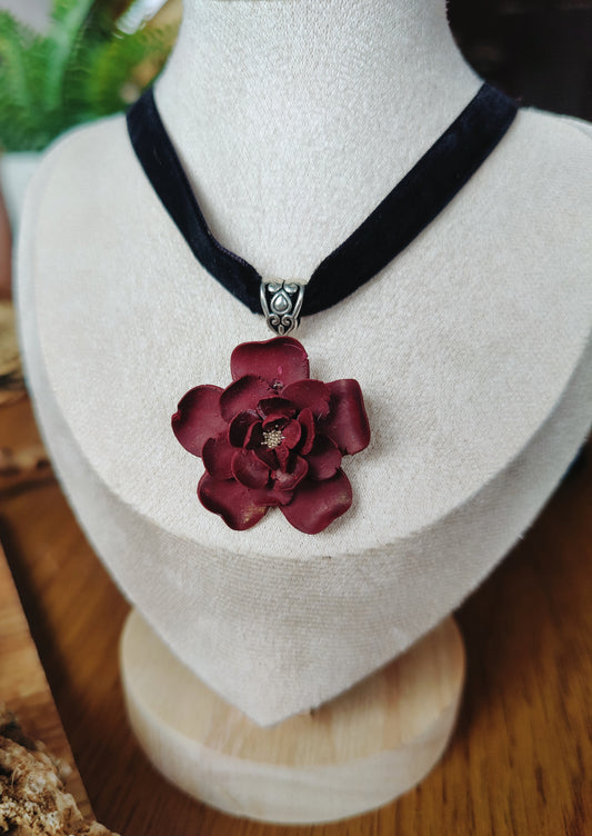 Blütenhalsband Eyla