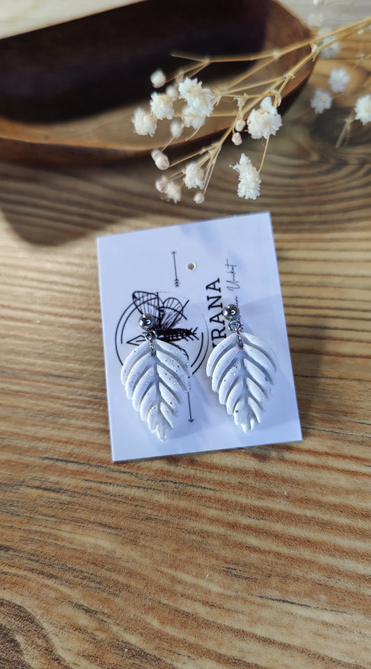 Nicole – Ohrringe aus Polymer Clay mit Blattdesign, in verschiedenen Farben, Produktfoto 2